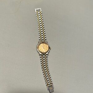 Vintage Gucci watch Stylish Two-Tone Wristwatch